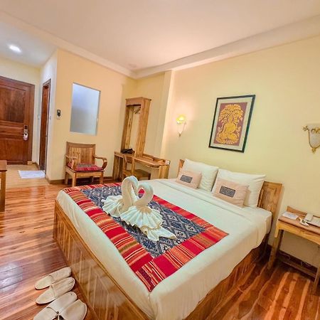 Luang Phasouk Hotel Luang Prabang Extérieur photo