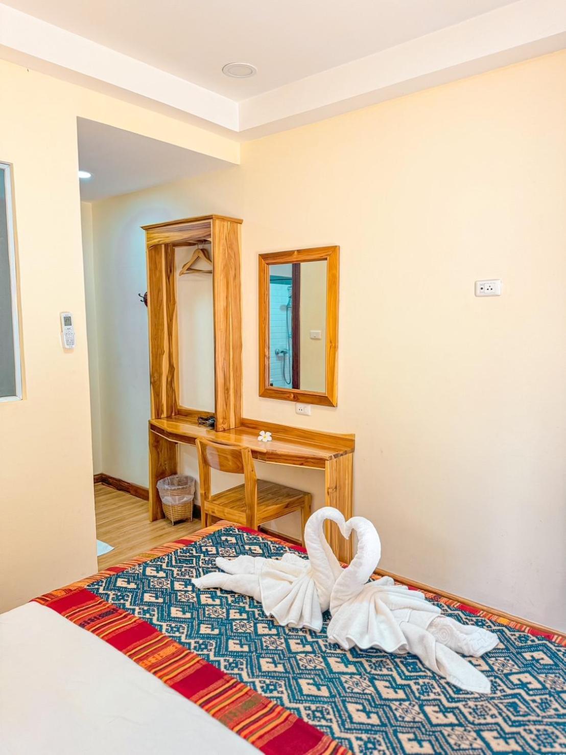 Luang Phasouk Hotel Luang Prabang Extérieur photo